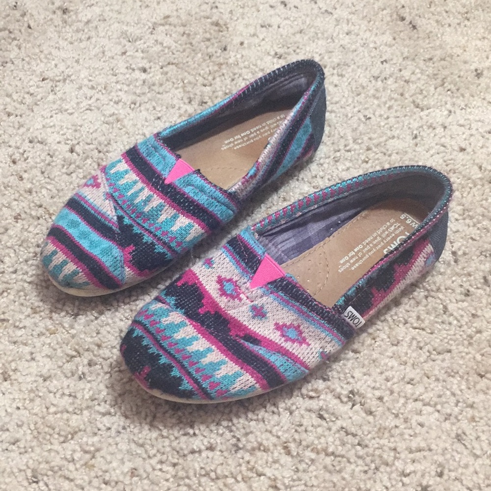 Women’s Toms